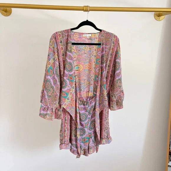 KARMA HIGHWAY Colorful Paisley Kimono and Shorts Set One Size - Picture 1 of 3